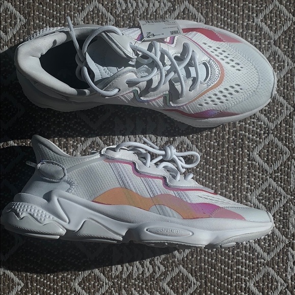 NWT Adidas Ozweego Crystal White - Picture 12 of 16